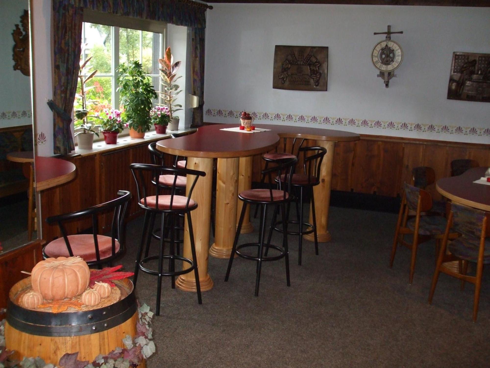 Hotel-Restaurant Zum Dorfkrug Winterberg Dış mekan fotoğraf
